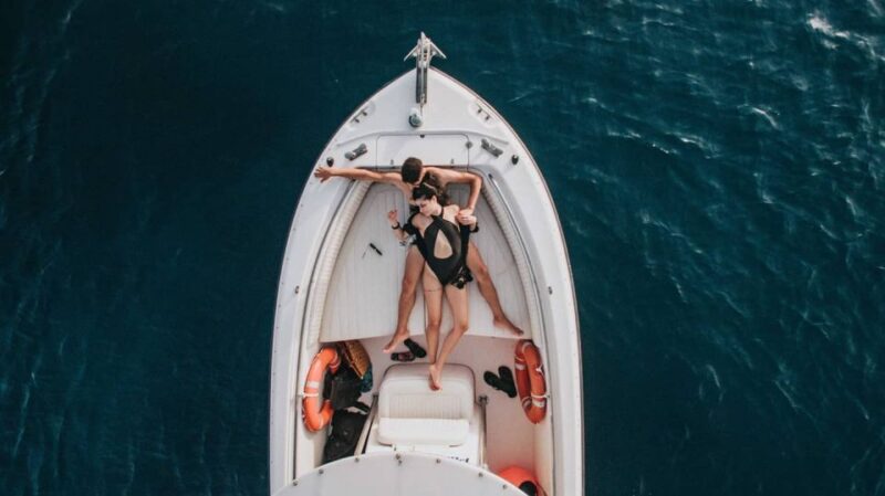 Naxos: Private Sunset Boat Tour With Fruit and Champagne - Skilled and Knowledgeable Captain