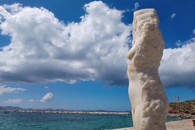 Naxos Town: Sunset Mythology Tour With Wine (Certified Guide) - Exploring Naxos Old Town
