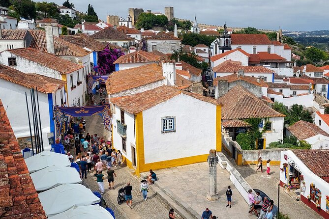 Nazaré Óbidos - Waves and History Private Tour From Lisbon - Exploring Nazarés Colossal Waves