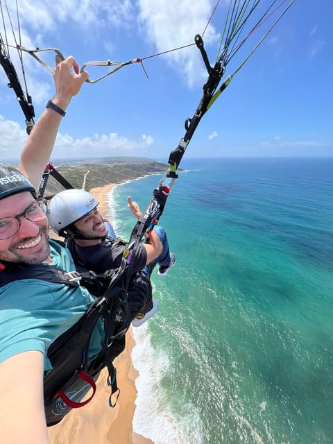 Nazare: Paragliding Tandem Flight - Additional Services