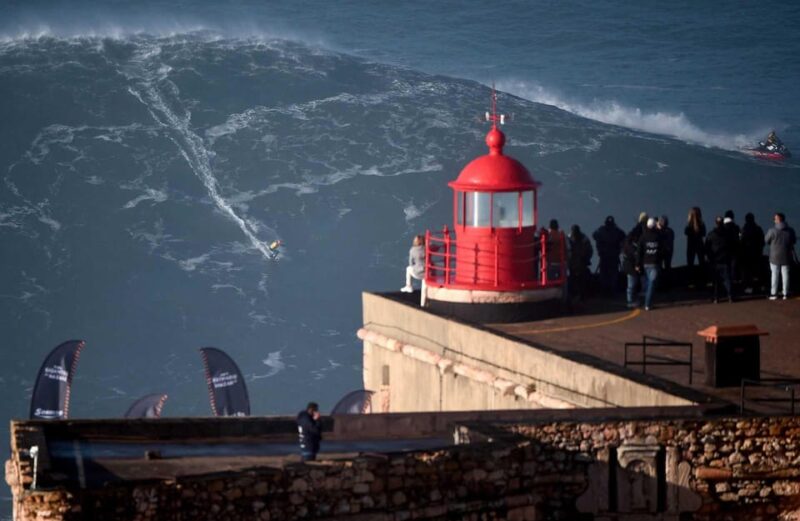 Nazaré Tour: Traditions, Legends and Big Waves - Key Points