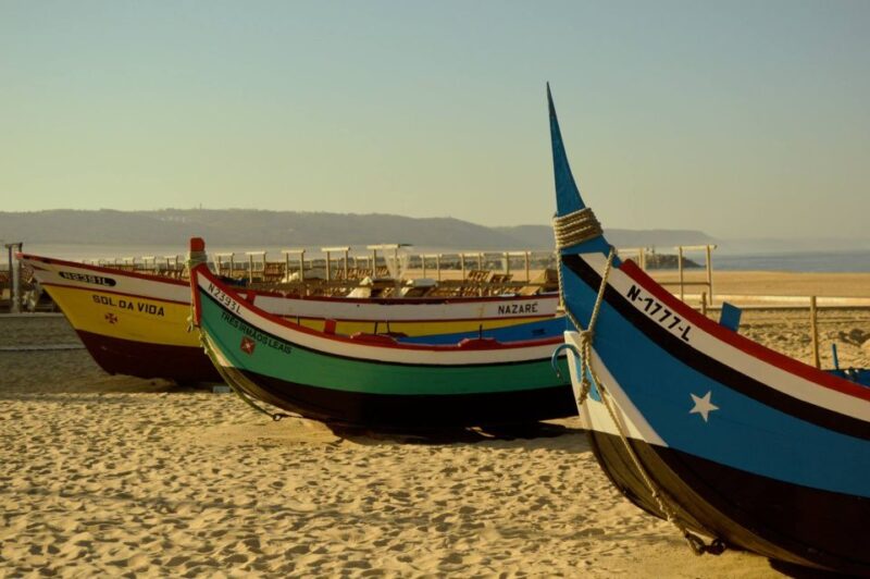 Nazaré Tour: Traditions, Legends and Big Waves - Important Information