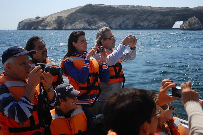 Nazca Lines & Ballestas Islands Private Tour From Lima - Important Considerations