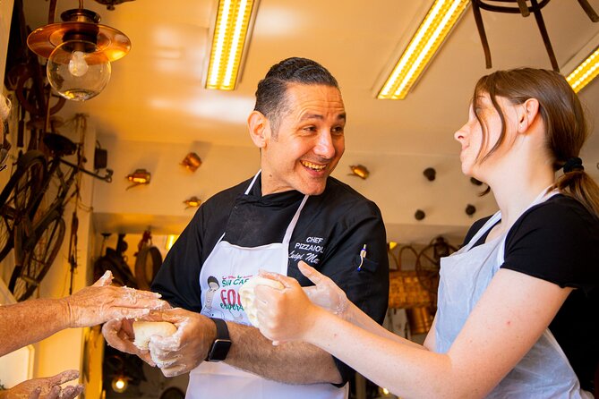 Neapolitan Pizza Making Class - Discovering the Secrets of Pizza-Making