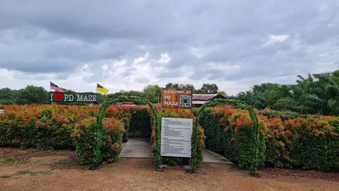 Negeri Sembilan: PD Maze Admission Ticket - Directions for Redemption