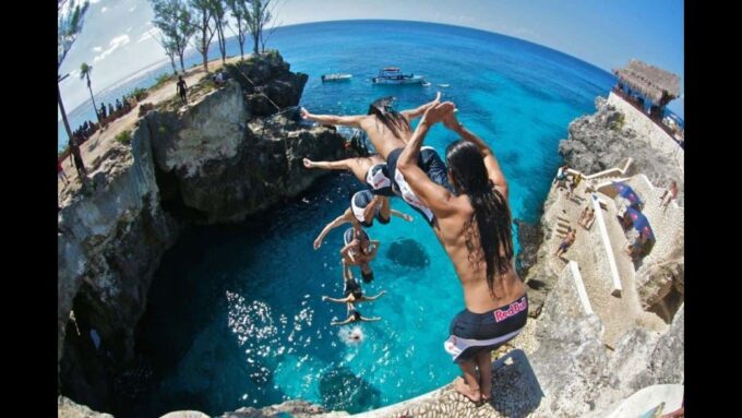 Negril Beach and Catamaran Cruise - Dress Code