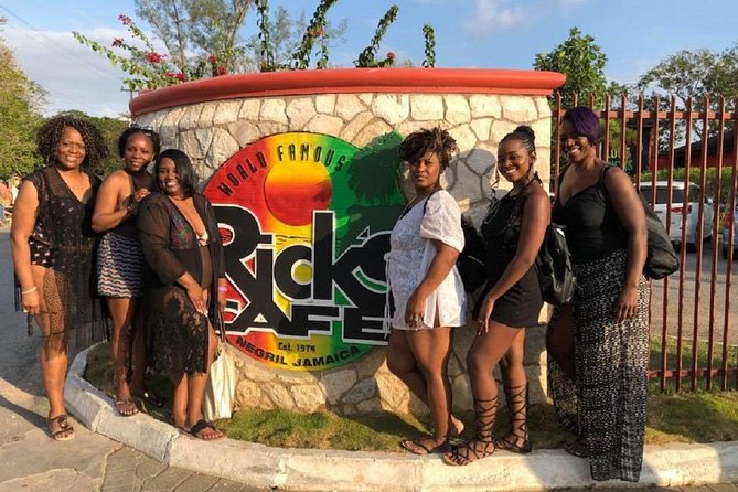 Negril Beach Experience & Ricks Cafe From Negril - Meeting and Pickup