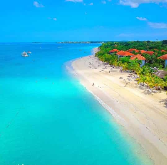 Negril Day Tour From Montego Bay - Transportation and Group Size