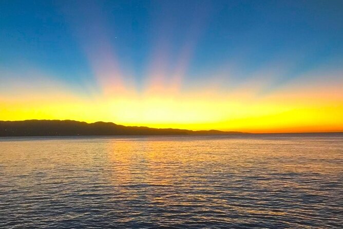 Negril Guided Day Tour:7 Mile Beach and Sunset at Ricks Cafe - Dining and Refreshments