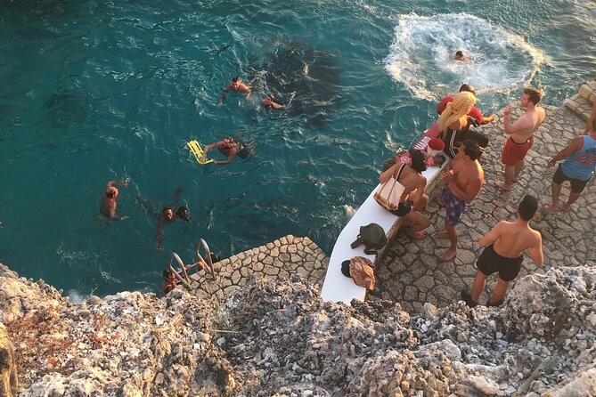 Negril Seven Miles Beach, Snorkeling, Boat Ride, Ricks Cafe Combo - Dining Options