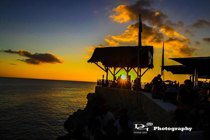 Negrils 7 Miles Beach and Ricks Café - Negril Highlights