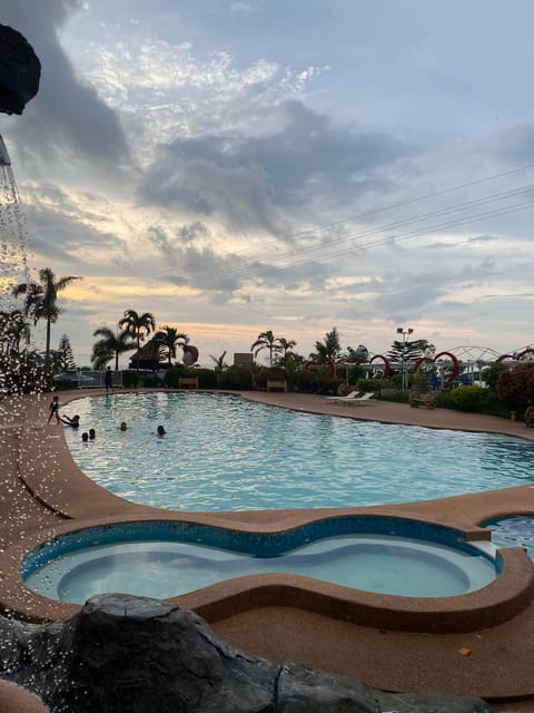 Negros Occidental: Campuestohan Highland Resort Day Pass - Key Points