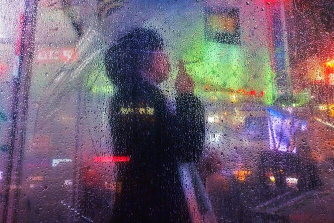 Neon Dreams: a Blade Runner Photo Workshop With Laurence Bouchard - Capturing the Umbrella Prop