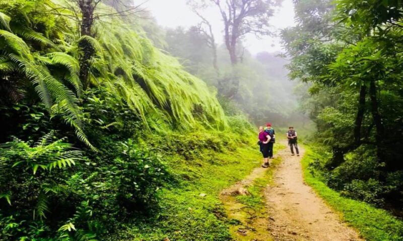 Nepal: Makalu Base Camp Trek - Included and Excluded