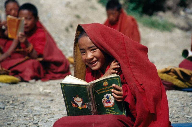 Nepal Tibet Tour 8 Days - Inclusions and Exclusions