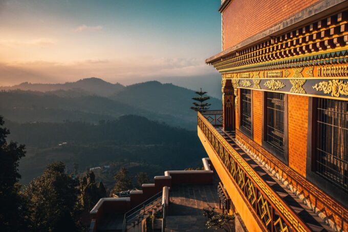 Nepal Tibet Tour 8 Days - Private Group Experience