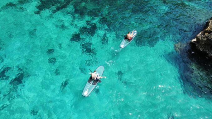 Nerja: Free Kayak Route Along the Cliffs of Nerja and Maro - Access to Virgin Caves