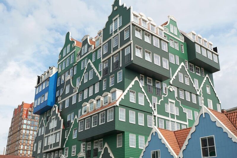Netherlands, Private Tour, Tesla SUV, Windmills, Volendam. - Inclusions