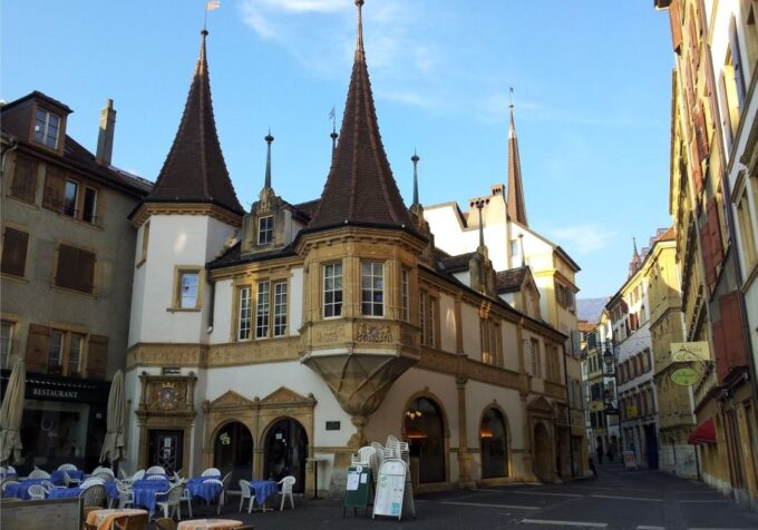 Neuchâtel Scavenger Hunt and Sights Self-Guided Tour - Estimated Tour Duration