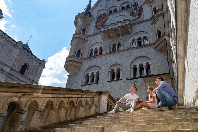 Neuschwanstein Castle and Linderhof Palace Day Tour From Munich - Language Support