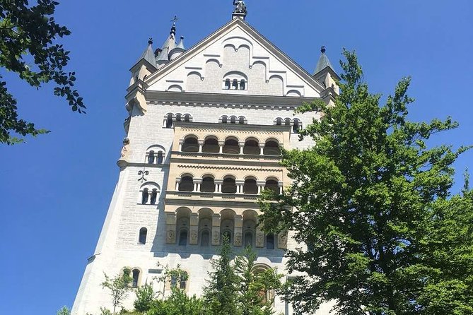 Neuschwanstein Castle and Linderhof Palace Day Trip From Munich - Visiting Neuschwanstein Castle