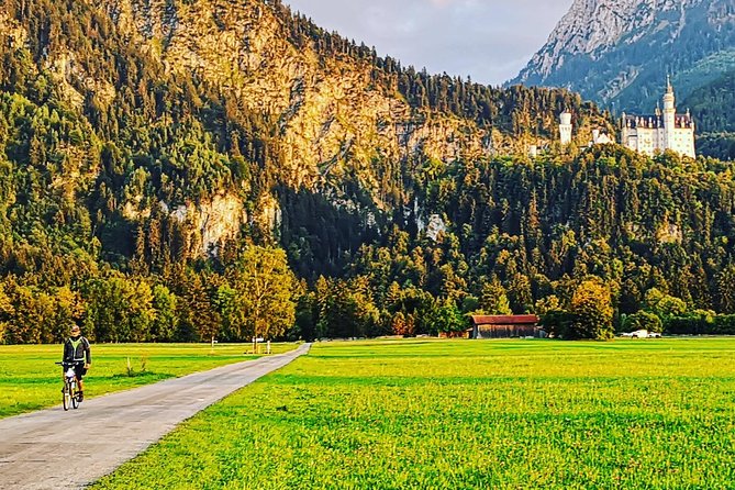 Neuschwanstein Castle by Bus Incl. Bike Ride or Hohenschwangau - Additional Information