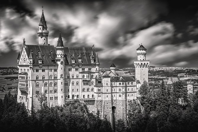 Neuschwanstein Castle Skip-the-Line Private Tour for Groups - Booking and Additional Information