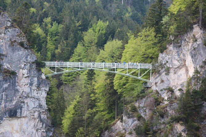 Neuschwanstein Castle Tour With Skip the Line From Hohenschwangau - Shuttle to Marys Bridge