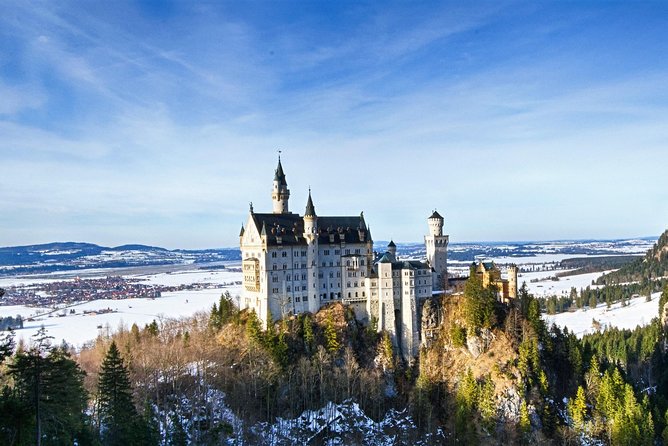 Neuschwanstein Castle Tour With Skip the Line From Hohenschwangau - Guided Tour of the Castle