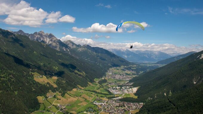 Neustift in Stubaital: Paragliding Tandem Flight - Booking and Cancellation Policy