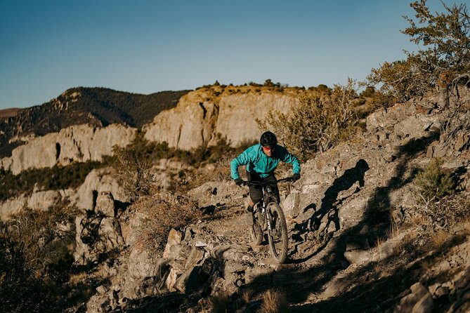 Nevada Trails to Rails Beginner & Intermediate Bike and Hike Tour - Dining and Meals
