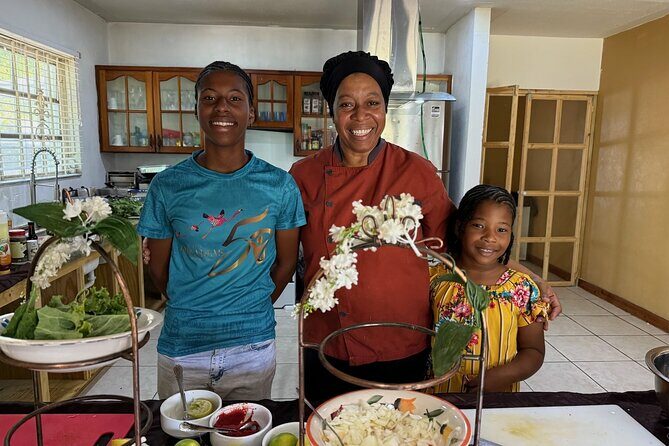 NEW! Authentic Bahamian Cooking and Cocktails with Transfers - What the Reviews Say