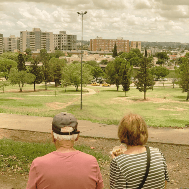 New Córdoba Neighborhood: Sounds & Flavors Walking Tour - Tour Experience