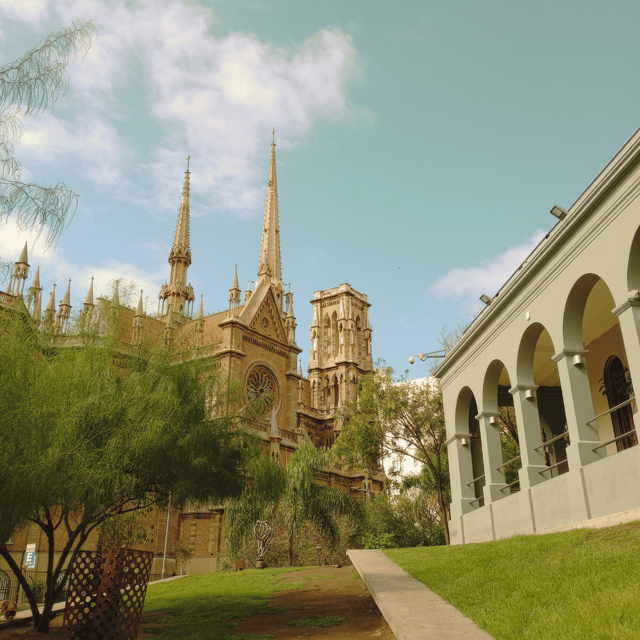 New Córdoba Neighborhood: Sounds & Flavors Walking Tour - Local History and Activism