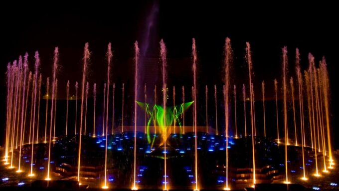 New Delhi: Akshardham Exhibition, Light and Water Show Tour - Optional Light and Water Show