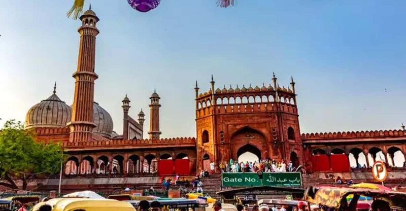 New Delhi: Shopping Tour With Private Guide and Transfer - Experience Details
