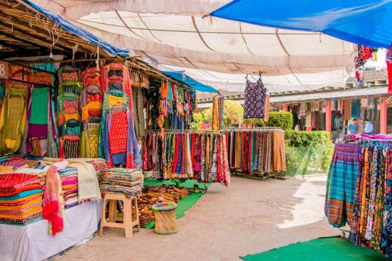 New Delhi: Shopping Tour With Private Guide and Transfer - Inclusions and Exclusions