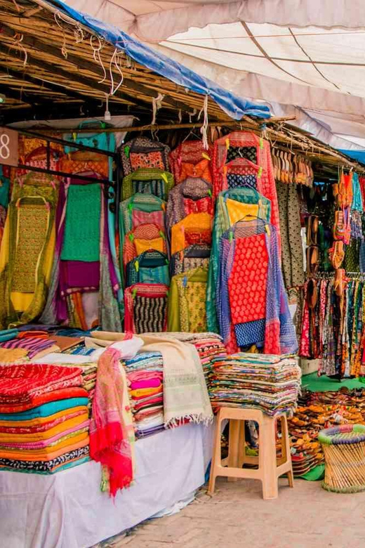 New Delhi: Shopping Tour With Private Guide and Transfer - Important Information