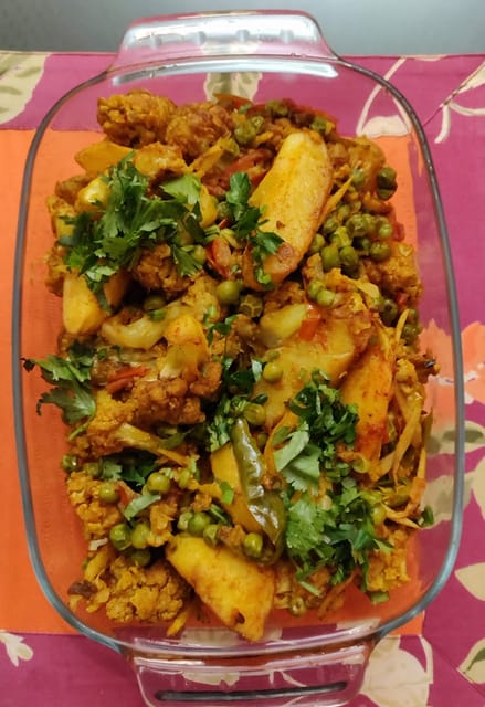 New Delhi: Traditional Indian Cooking Class & Market Visit - Market Exploration