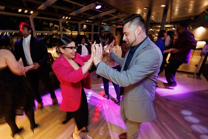 New Jersey New Years Eve Buffet Dinner Cruise - What to Wear and Bring