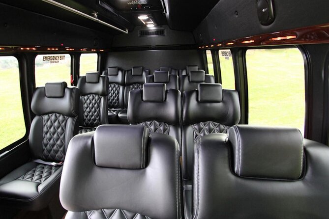New Jersey Private Luxury Departure Ride via Stretch Limo or Van - Pricing and Booking