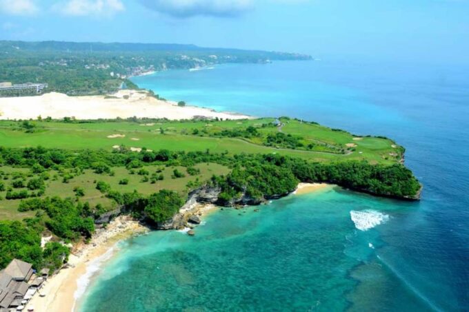 New Kuta Golf Bali 18-Hole + Southern Day Tour - Frequently Asked Questions
