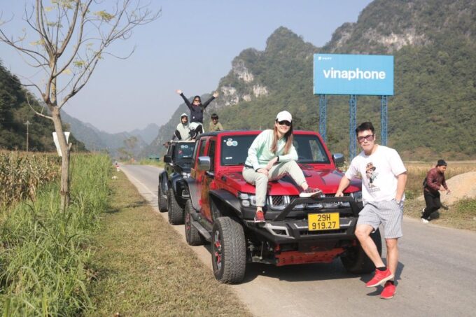 New Modern Jeep - Ha Giang Loop Tour 2 Days - Private Room - Pickup and Drop-off