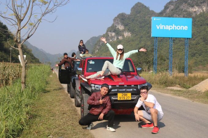 New Modern Jeep - Ha Giang Loop Tour 2 Days - Private Room - Accommodation Details