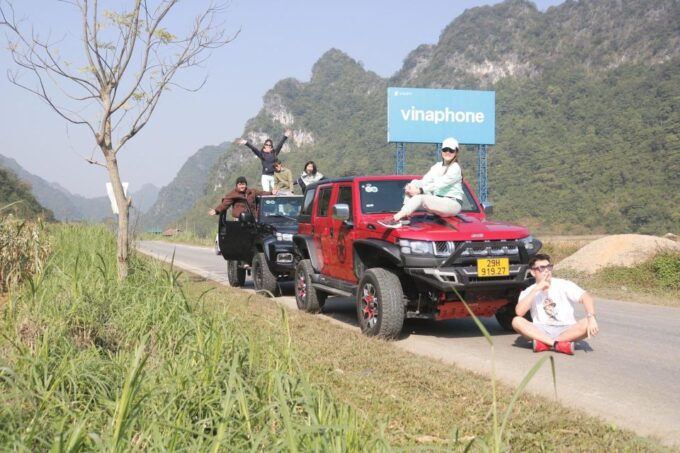 New Modern Jeep - Ha Giang Loop Tour 2 Days - Private Room - Meals and Catering