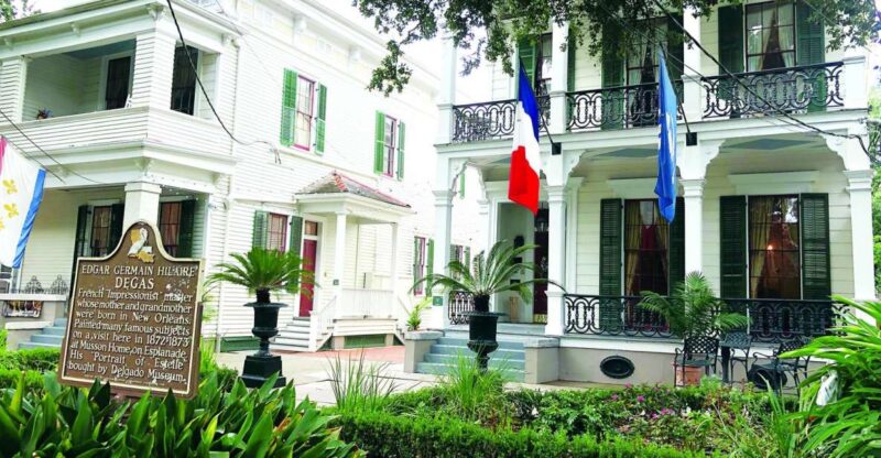 New Orleans: 2.5-Hour City & Cemetery Tour by Bus - Transportation and Accessibility