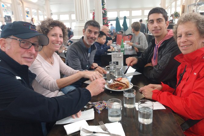 New Orleans: A Locals Eat Dat Food Tour - Food Experience