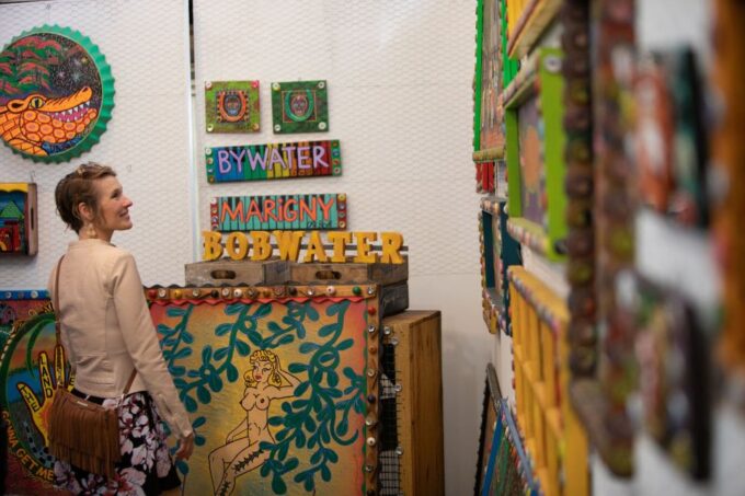 New Orleans: Bywaters Best Eats, Drinks, Art & History Tour - Neighborhood Exploration