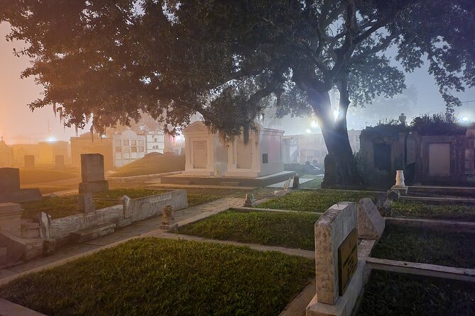 New Orleans Cemetery Bus Tour After Dark - Arrival and Attire Requirements