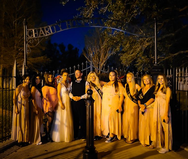 New Orleans: Cemetery Bus Tour at Dark With Exclusive Access - Itinerary